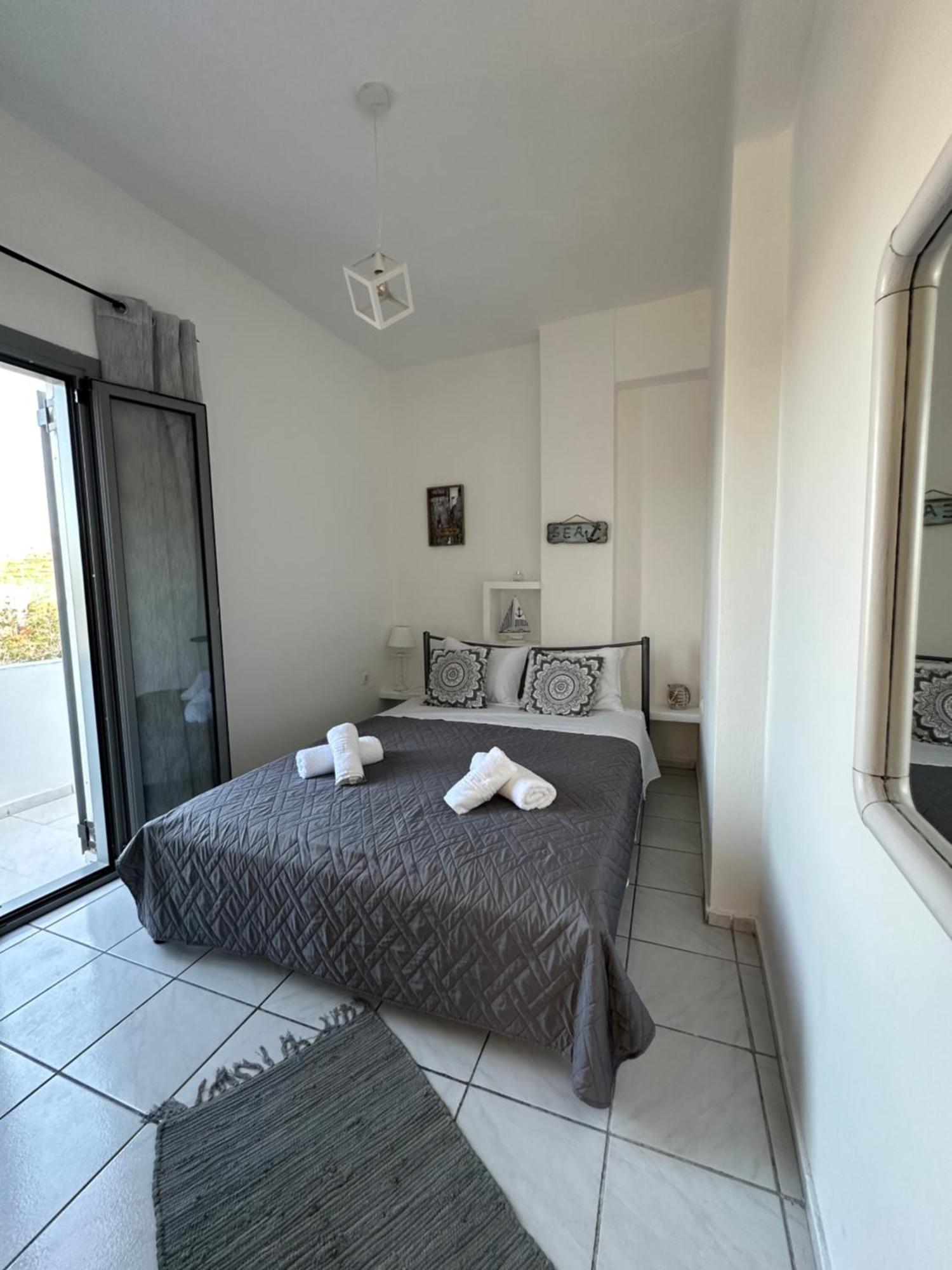 Nicole Rooms Santorini Vóthon Eksteriør bilde