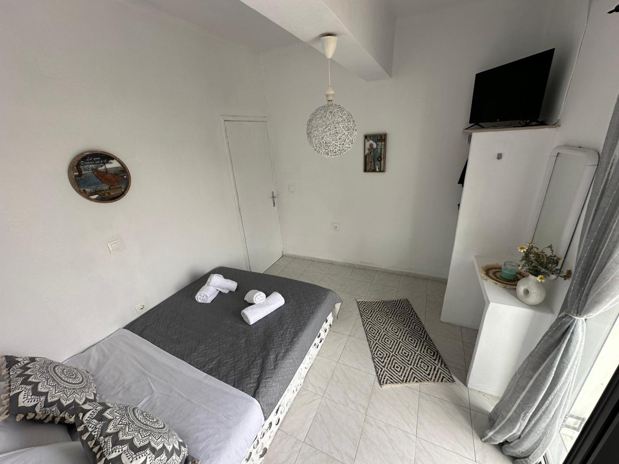Nicole Rooms Santorini Vóthon Eksteriør bilde